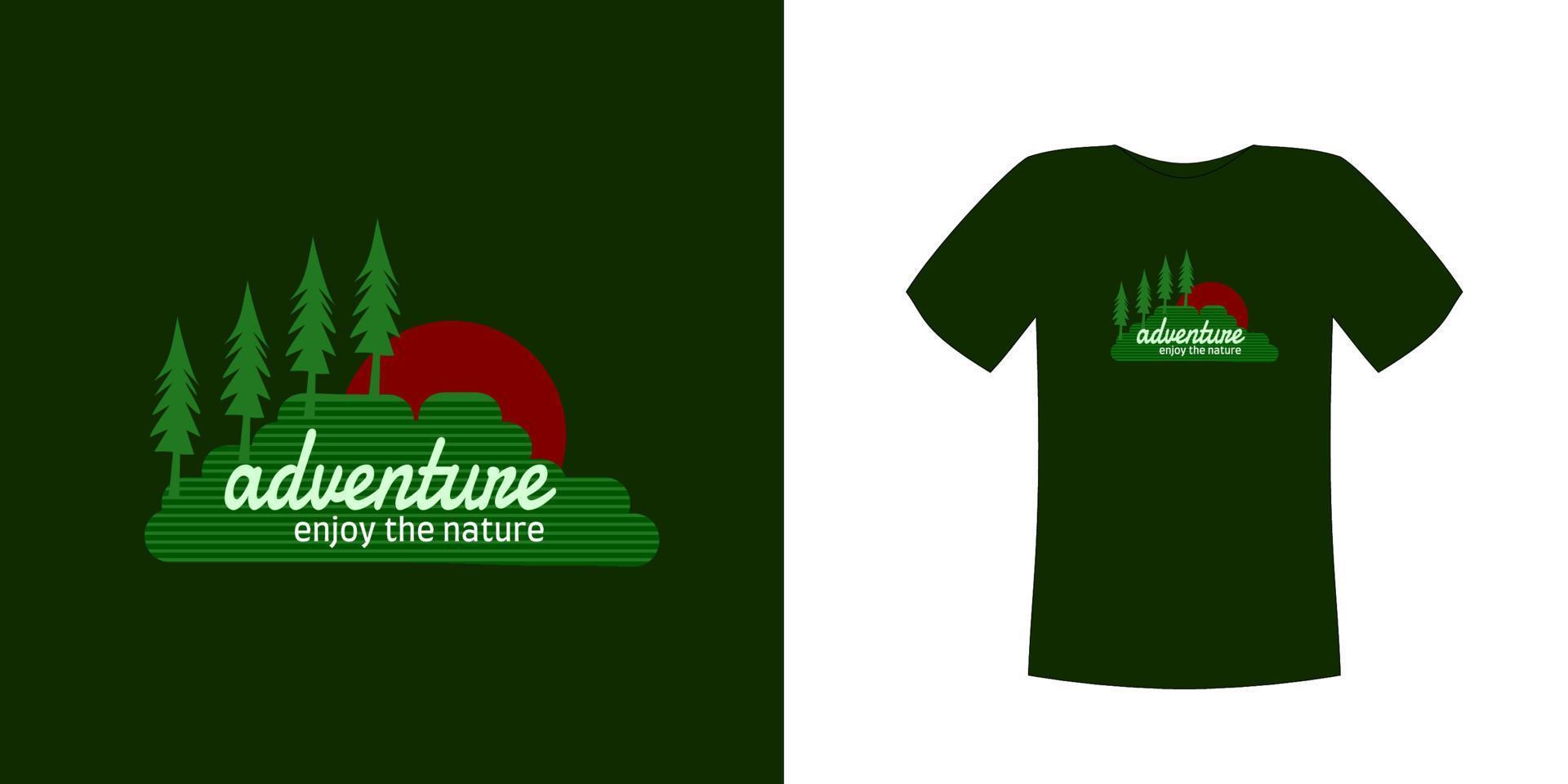 vetor de design de camiseta, com a forma de montanhas e quatro pinhas e sol em pano escuro com a aventura de texto aproveite a natureza, pode ser personalizado para diferentes cores de fundo