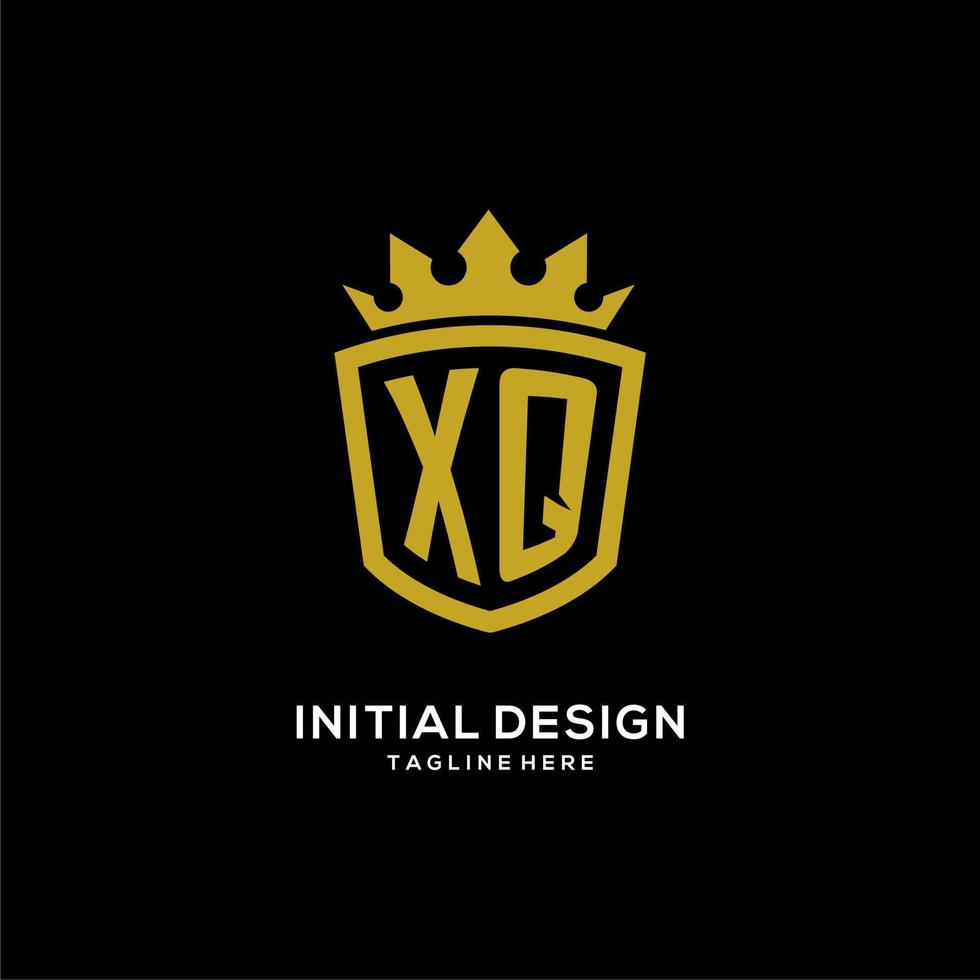 estilo de coroa de escudo de logotipo inicial xq, design de logotipo de monograma elegante de luxo vetor