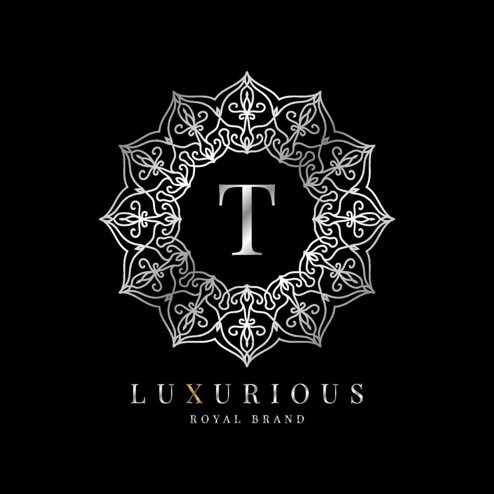 mandala de vetor de modelo de logotipo de alfabeto redondo de luxo letra t para marca premium, identidade de marca pessoal, boutique, spa, casamento, vestido, maquiador e cosmético