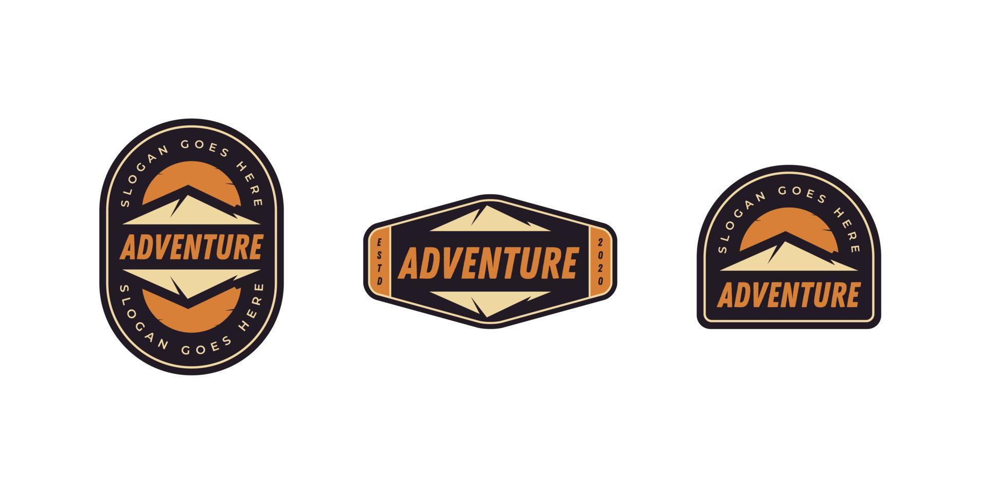 coleção de logotipo ao ar livre de aventura de montanha vetor