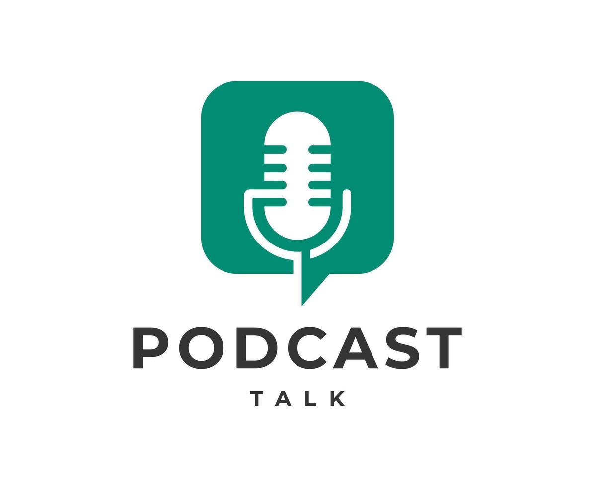 design de logotipo de podcast usando microfone e chat de bolha ou modelo de design de ícone de conversa vetor