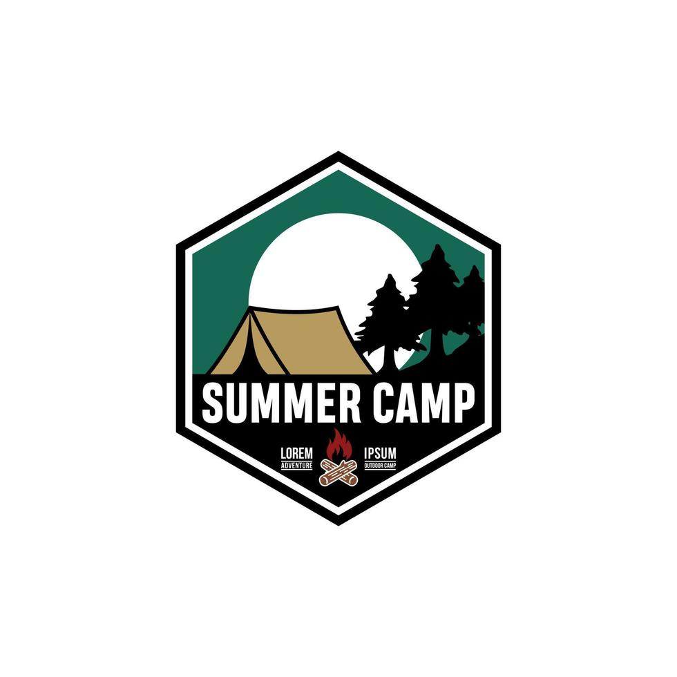 modelo de vetor de logotipo de distintivo de acampamento de verão