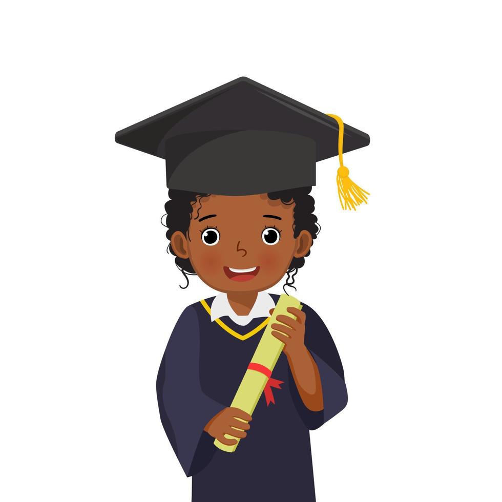 menina africana bonitinha no chapéu de formatura e vestido segurando o certificado de diploma vetor