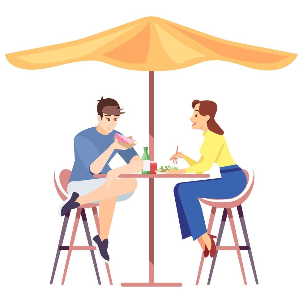 homem e mulher sentada na ilustração vetorial plana de café. data no terraço de verão. menino e menina comendo e conversando em cadeiras à mesa sob personagens de desenhos animados de guarda-chuva em fundo branco vetor