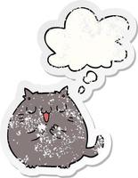 gato de desenho animado feliz e bolha de pensamento como um adesivo desgastado vetor