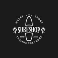 logotipo hipster de loja de equipamentos de surf vetor