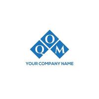 design de logotipo de carta qom em fundo branco. conceito de logotipo de letra de iniciais criativas qom. design de letra qom. vetor