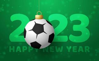 2023 futebol feliz ano novo. cartão esportivo com futebol dourado e bola de futebol no fundo de luxo. ilustração vetorial. vetor