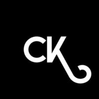 ck carta design de logotipo em fundo preto. ck conceito de logotipo de letra de iniciais criativas. ck design de letras. ck design de letra branca sobre fundo preto. ck, logotipo do ck vetor