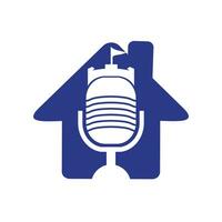 design de logotipo de vetor de podcast de castelo.