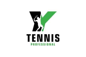 letra y com design de logotipo de silhueta de jogador de tênis. elementos de modelo de design vetorial para equipe esportiva ou identidade corporativa. vetor