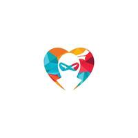 design de logotipo de vetor de amor ninja. design de vetor de forma de coração ninja.