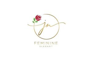 monograma de beleza do logotipo feminino inicial jn e design de logotipo elegante, logotipo de caligrafia da assinatura inicial, casamento, moda, floral e botânico com modelo criativo. vetor