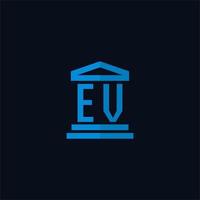 ev monograma de logotipo inicial com vetor de design de ícone de construção de tribunal simples