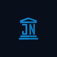 jn monograma de logotipo inicial com vetor de design de ícone de construção de tribunal simples