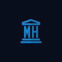 mh monograma de logotipo inicial com vetor de design de ícone de construção de tribunal simples