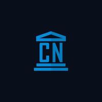 cn monograma de logotipo inicial com vetor de design de ícone de construção de tribunal simples