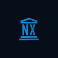 nx monograma de logotipo inicial com vetor de design de ícone de construção de tribunal simples