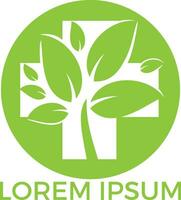 cruz médica e ilustração de conceito de logotipo de vetor de folhas verdes. logotipo de cuidados de saúde natural, logotipo de tratamento natural.
