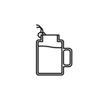 ícone de jarra de vidro caneca com cereja em fundo branco. simples, linha, silhueta e estilo clean. Preto e branco. adequado para símbolo, sinal, ícone ou logotipo vetor