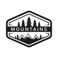 ícone de montanha e pinheiros vetor