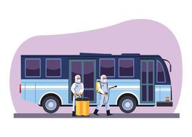 trabalhadores de biossegurança desinfetam ônibus vetor