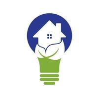 design de logotipo de vetor de conceito de forma de bulbo de folha em casa. ícone de casa fresca com design de logotipo de vetor de folha verde