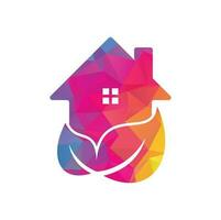 design de logotipo de vetor de folha em casa. ícone de casa fresca com design de logotipo de vetor de folha verde