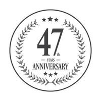vetor de ilustração de logotipo de aniversário de luxo 47. ilustração vetorial grátis