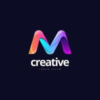 logotipo criativo colorido na moda vibrante da letra m vetor
