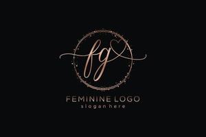 logotipo inicial de caligrafia fg com logotipo de vetor de modelo de círculo de casamento inicial, moda, floral e botânico com modelo criativo.