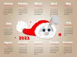 calendário 2023 com símbolo do ano coelho ou lebre. coelhinho fofo ou lebre com chapéu de natal. semana começa no domingo. vetor