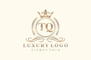 modelo de logotipo de luxo real de letra tq inicial em arte vetorial para restaurante, realeza, boutique, café, hotel, heráldica, joias, moda e outras ilustrações vetoriais. vetor