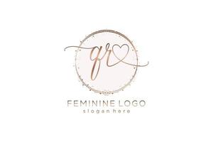 logotipo de caligrafia qr inicial com logotipo de vetor de modelo de círculo de casamento inicial, moda, floral e botânico com modelo criativo.