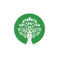 design de logotipo de vetor de árvore verde. produto natural, loja orgânica, empresa de ecologia, medicina alternativa, unidade verde, jardim, agricultura, floresta etc.