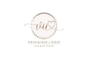 logotipo de caligrafia vu inicial com logotipo de vetor de modelo de círculo de casamento inicial, moda, floral e botânico com modelo criativo.