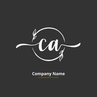 ca caligrafia inicial e design de logotipo de assinatura com círculo. logotipo manuscrito de design bonito para moda, equipe, casamento, logotipo de luxo. vetor