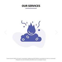nossos serviços queimam fogo lixo poluição fumaça ícone de glifo sólido modelo de cartão web vetor