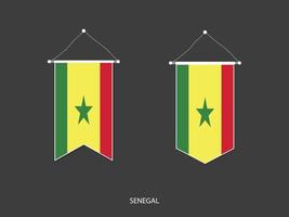 bandeira do senegal em várias formas, vetor de bandeirola de bandeira de futebol, ilustração vetorial.