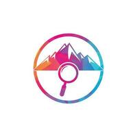 combinação de logotipo de montanha e lupa. natureza e símbolo ou ícone de ampliação. lupa e design de logotipo de montanha. vetor