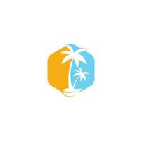 praia tropical e design de logotipo de palmeira. design de logotipo de vetor de palmeira simples criativo. logotipo da praia. logotipo da palmeira da praia