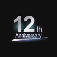 logotipo moderno de celebração de aniversário de 12 anos de prata vetor