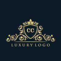 letra cc logotipo com escudo de ouro de luxo. modelo de vetor de logotipo de elegância.