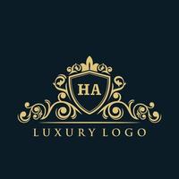 letra ha logotipo com escudo de ouro de luxo. modelo de vetor de logotipo de elegância.