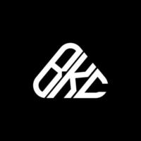 design criativo do logotipo da carta bkc com gráfico vetorial, logotipo simples e moderno bkc em forma de triângulo redondo. vetor