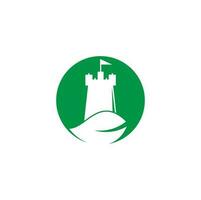 combinação de logotipo de castelo e folha. torre e eco símbolo ou ícone. vetor de conceito de design de logotipo de castelo de natureza