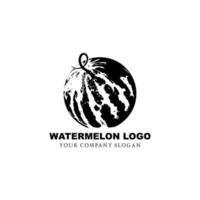 design de logotipo de frutas melancia fundo preto e branco vetor