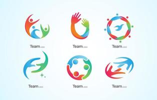 logotipos de trabalho em equipe com cores de personalidade diferentes vetor