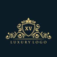 logotipo da letra xv com escudo de ouro de luxo. modelo de vetor de logotipo de elegância.
