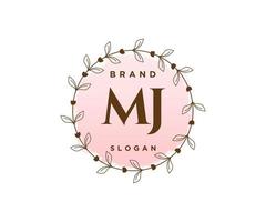 logotipo feminino mj inicial. utilizável para logotipos de natureza, salão, spa, cosméticos e beleza. elemento de modelo de design de logotipo de vetor plana.